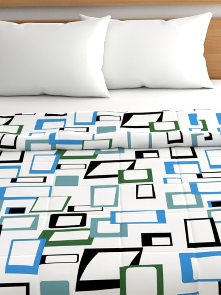 Home Ecstasy 100% Cotton 200GSM Geometric Comforter